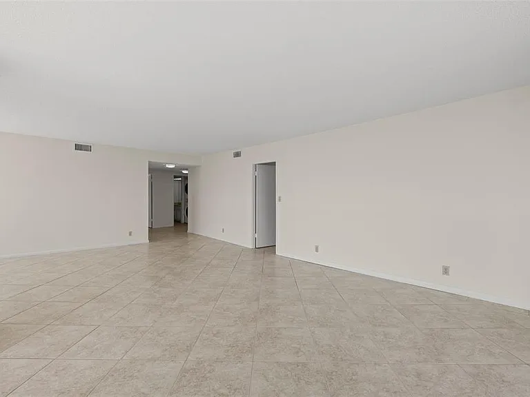9425 Blind Pass Rd #1008 — Photo 10