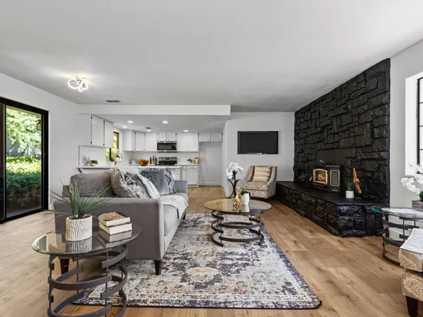 3435 La Cienega Way, Cameron Park, CA 95682