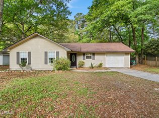 21 Robin Way, Beaufort, SC 29907
