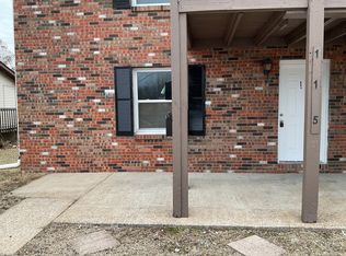 115 Jerome Ln APT 1, Cahokia, IL 62206