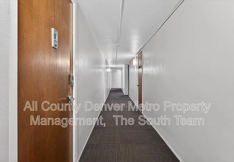 1155 Ash St #304 — Photo 5