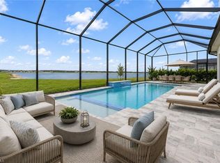 8766 Driftwood Dr, Naples, FL 34114