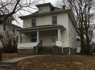 122 N 35th St, Omaha, NE 68131