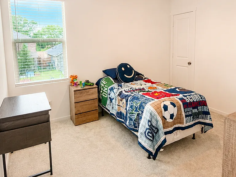 241 Adelina Dr — Photo 12
