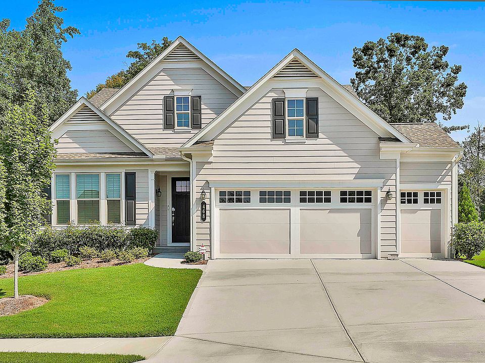1st image of 468 Silverbell Ct