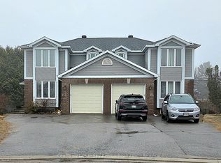 653 Tackaberry Dr, North Bay, ON P1B8R1