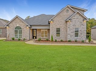 8117 Trail Meadow Dr SE, Owens Cross Roads, AL 35763