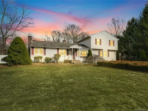 650 Elm Street, Monroe, CT 06468