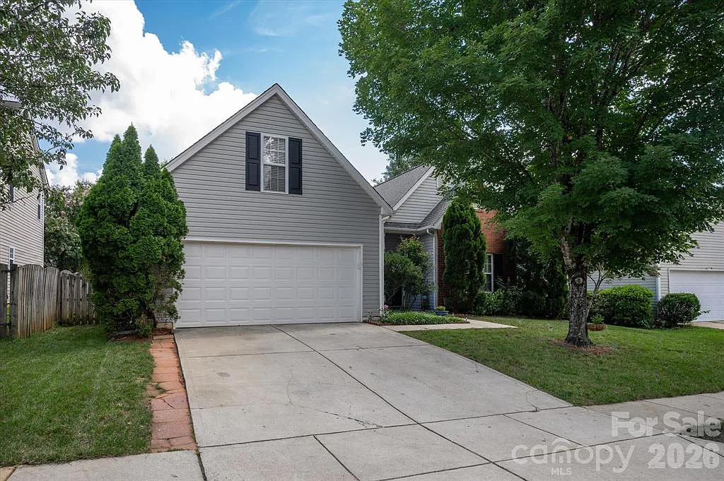 4 bed, 1974 sqft, $2,500 — Photo 1
