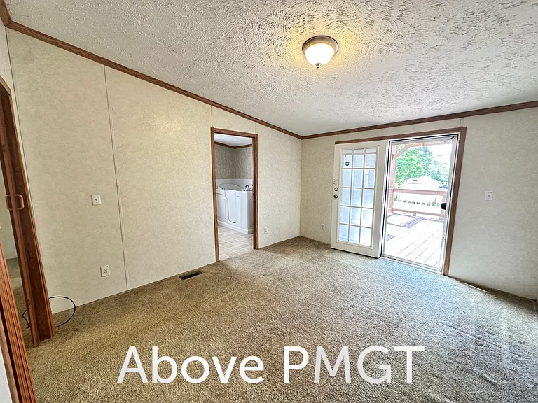 1010 Burnt Chimney Rd — Photo 9