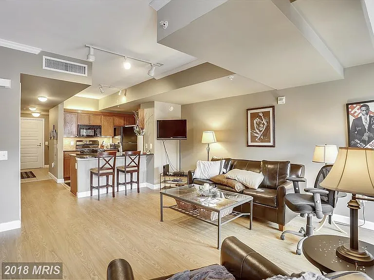 616 E St NW #1207 — Photo 2