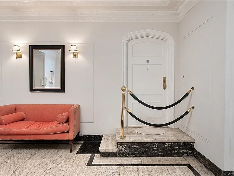 250 Beacon St #1B — Photo 19