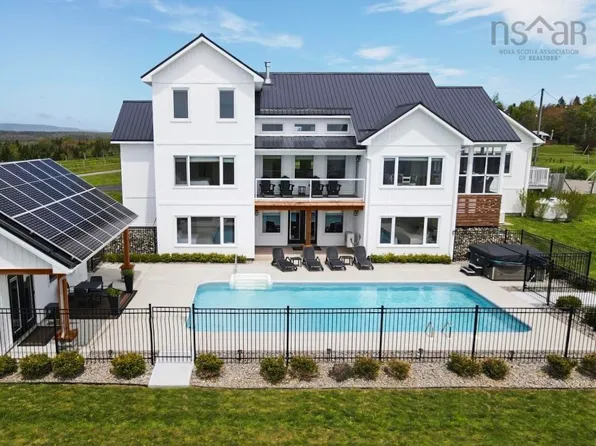 2000 Hillside Boularderie Rd, Cape Breton, NS B1Y 2T6