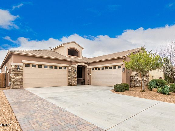 3rd image of 19727 E RAVEN Drive