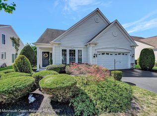 39 Chalfont Ln, Manchester Township, NJ 08759