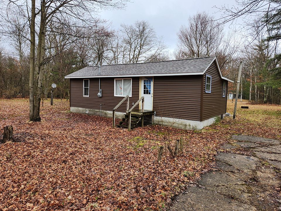8762 N Red Clover Ave, Bitely, MI 49309 MLS 24016021 Zillow