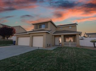 42333 Ridge View Dr, Lancaster, CA 93536