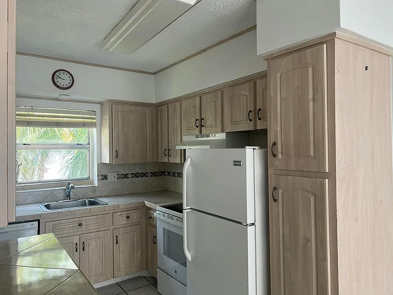 2600 S Ocean Dr #S216 — Photo 20