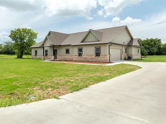 4th image of 865 Southgate Ct