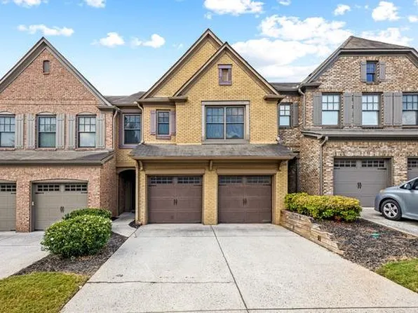 4906 Berkeley Oak Cir, Peachtree Corners, GA 30092