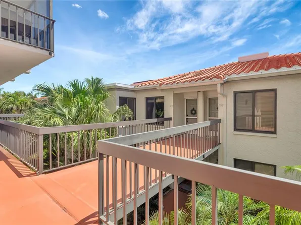 6357 Bahia Del Mar Blvd APT 207, Saint Petersburg, FL 33715