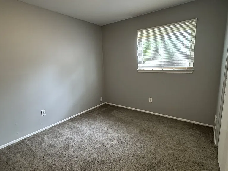 2144 Sonoma St — Photo 2