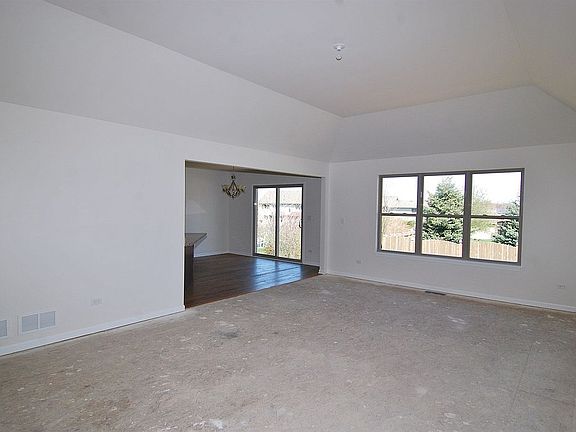 4th image of 2837 Joela Dr