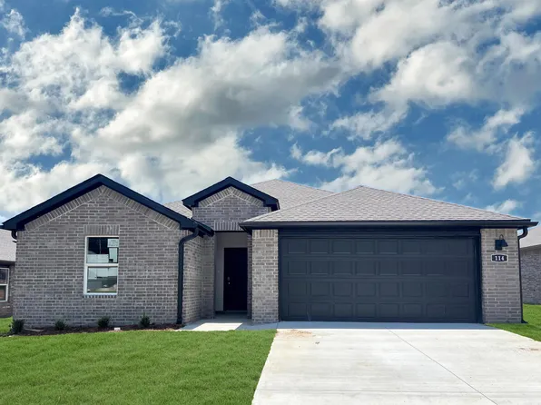 114 E Fredonia Ct, Mayflower, AR 72106