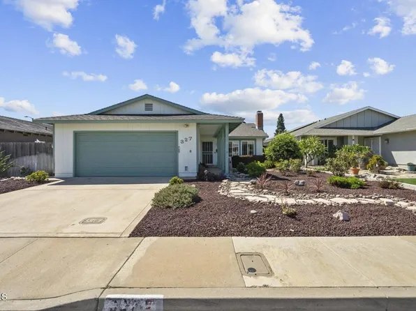 327 Otono Ct, Camarillo, CA 93012