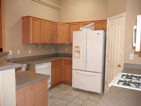 5th image of 5474 N Ardmore Ave