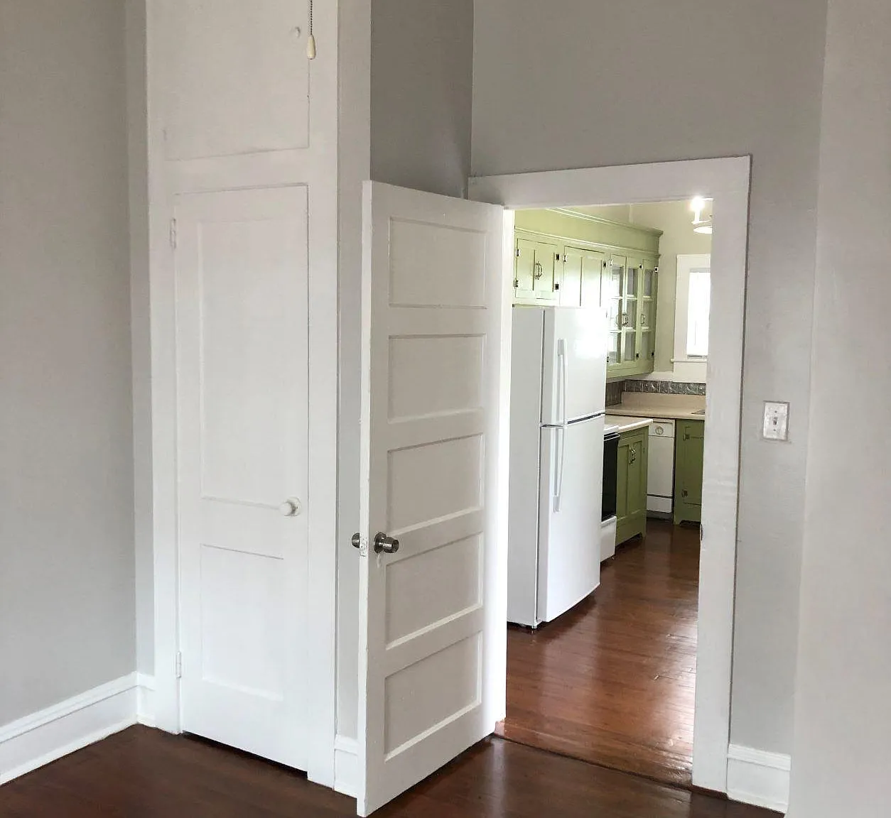 2 bed, 1300 sqft, $1,575 — Photo 4