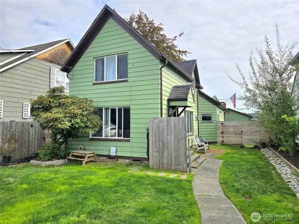 1011 Cleveland Street, Aberdeen, WA 98520