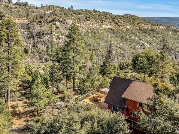 26870 Robin Rd, Idyllwild, CA 92549