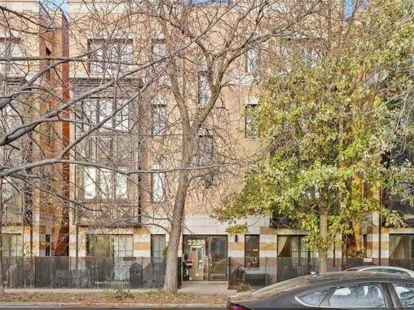 2239 N Lister Ave APT 201, Chicago, IL 60614