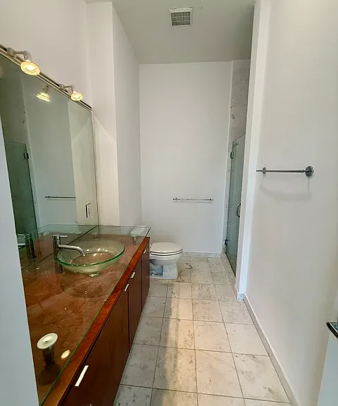 460 NE 77th Street Rd #304 — Photo 9