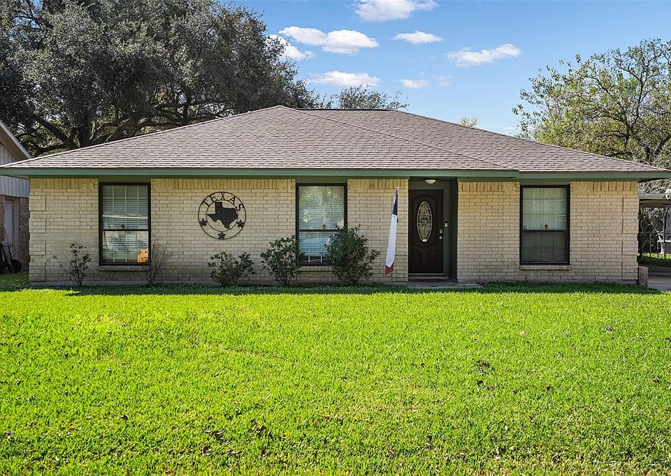 1st image of 5008 Carmona Ln