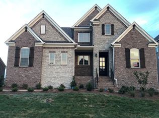 949 Vinings Blvd, Gallatin, TN 37066