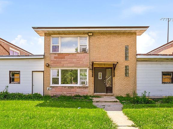 2nd image of 16048 Halsted St #2