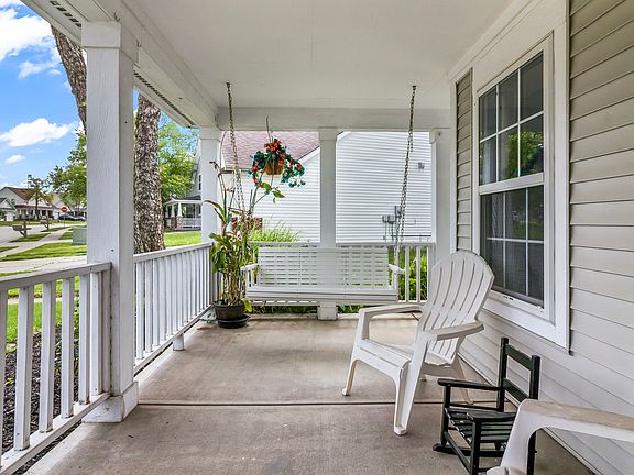5th image of 11063 Sanabria Dr