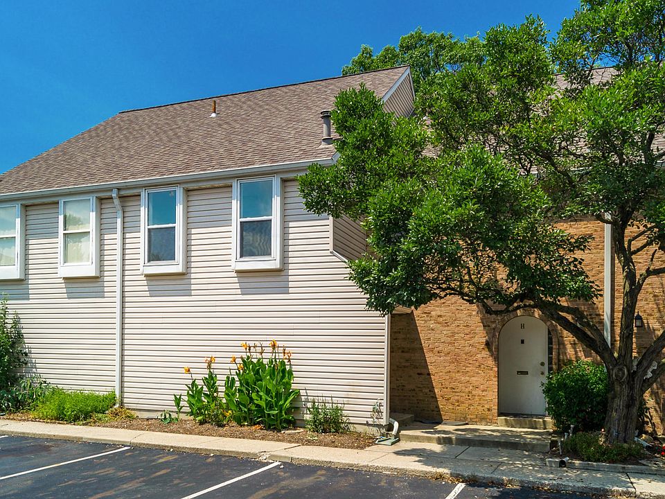 1st image of 130 Brandywine Dr #7-C