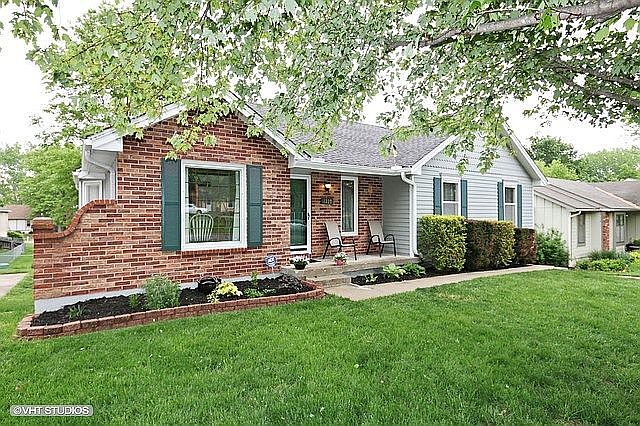 1st image of 1239 Canterbury Ln