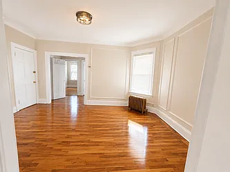 40-18 50th Avenue, #2A