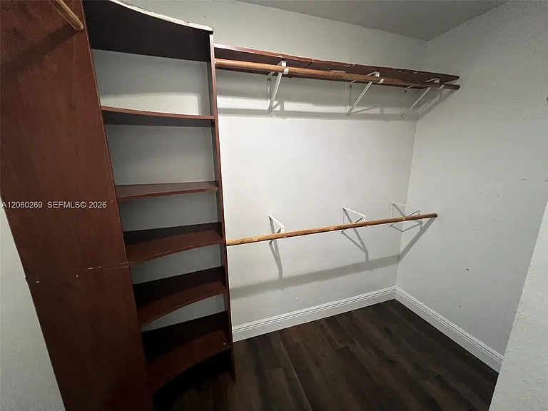 1820 W 72nd Pl — Photo 14