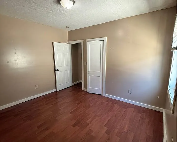 908 Winchester Ave #3 — Photo 12
