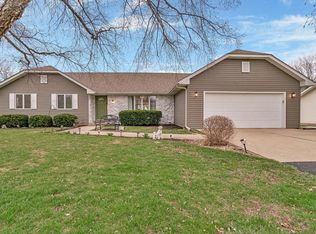 218 San Carlos Rd, Minooka, IL 60447