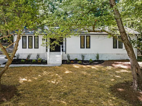 1504 Harth Dr, Garner, NC 27529