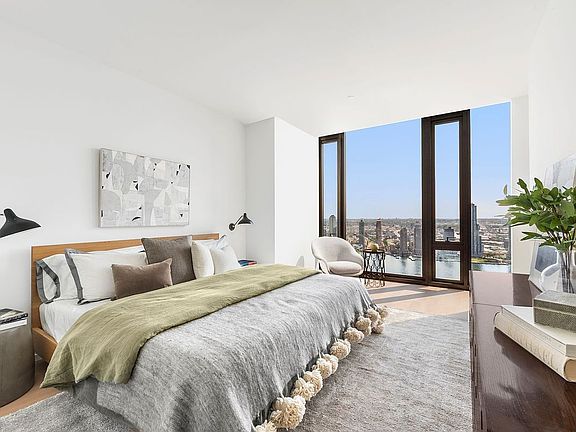 5th image of 695 1st Ave #40D