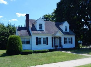 90 Connecticut Ave, Pittsfield, MA 01201