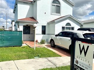 Paul Marks Sub, Miami, FL 33177