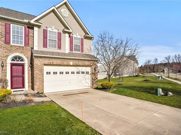 4970 Lake View Dr, Peninsula, OH 44264